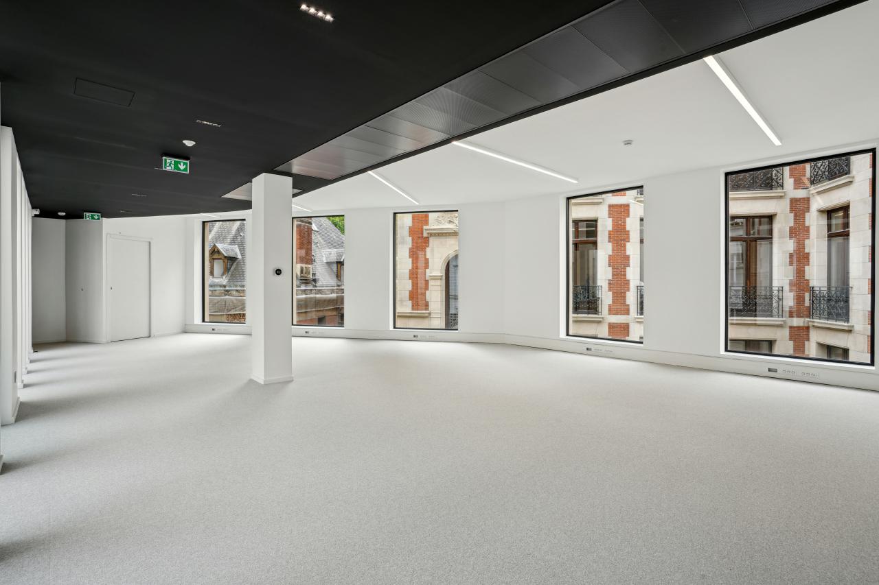 Bureau Paris 493m² Location bureau Paris OLBUR2101144 4